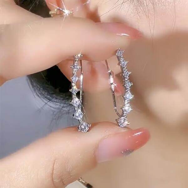 ✨Seven Star Diamond Stud Earrings – Sparkle That Speaks for Itself